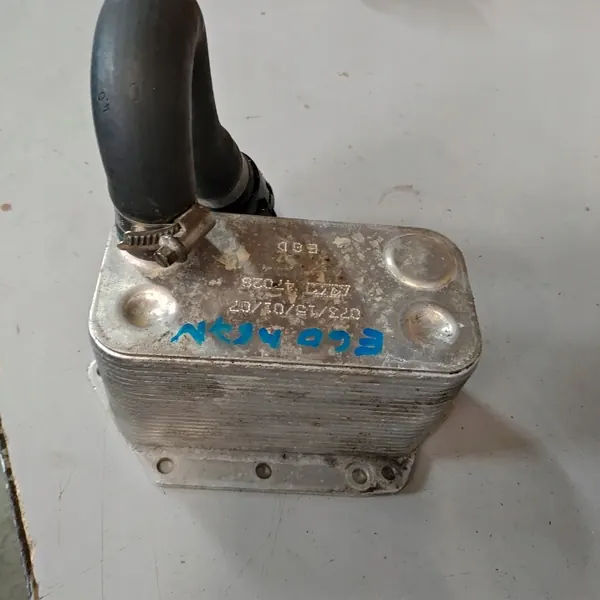 BMW Moottoriöljynjäähdytin M57N 525d 530d image 3
