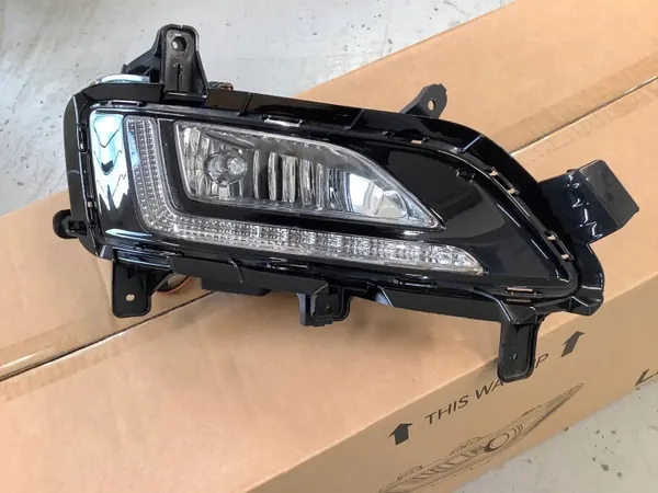 Hyundai Tucson III Halogen+DRL höger framlykta 92202 D7600 image 2
