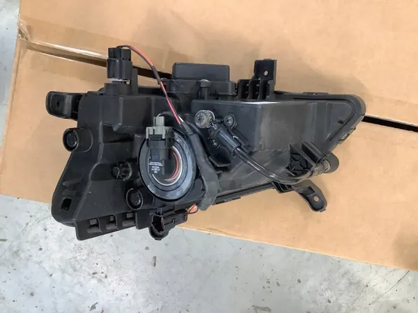 Hyundai Tucson III Halogen+DRL höger framlykta 92202 D7600 image 5