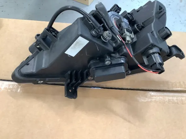 Hyundai Tucson III Halogen+DRL höger framlykta 92202 D7600 image 6