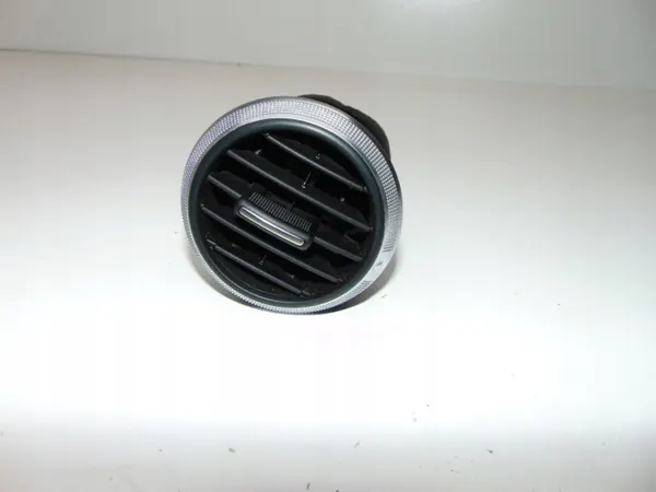 Grelha de ventilação Audi OE 8P0820901C - Usado image 5