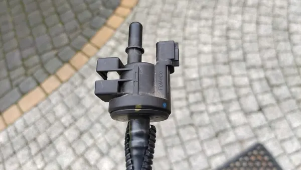 EVAP-ventil OEM CU5A-9G866-AA för Ford/Lincoln image 3