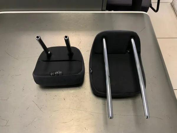 Taka päännojain OEM Zagłówek Citroen c5X - Käytetty image 3