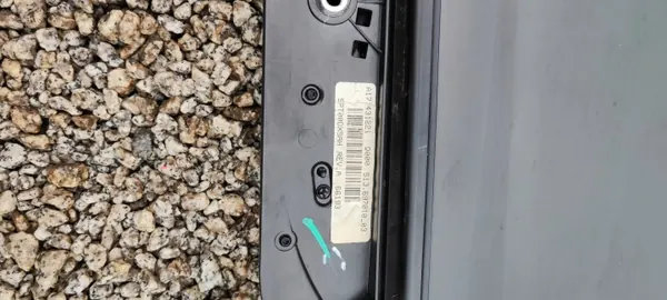 Jeep Grand Cherokee WK2 Kattoikkuna OEM - Kokonaiskatto image 8