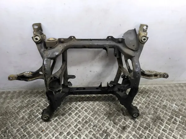 Mercedes-Benz Främre Stödräm OEM AMD122063 image 2