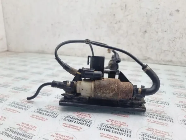 Pompe à carburant chauffage auxiliaire VW Passat B6 OEM 7L5971864 image 2