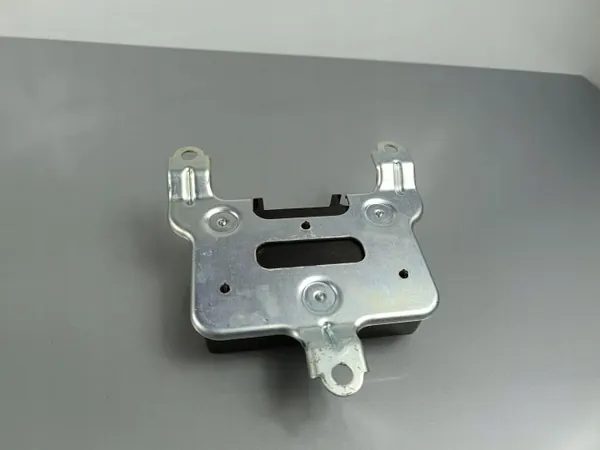 Controladores SsangYong Rexton 2022 OEM 3820036000 image 5