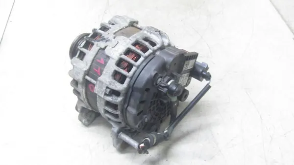 SEAT ATECA 1.6D Vaihtovirtageneraattori 04L903023K image 3