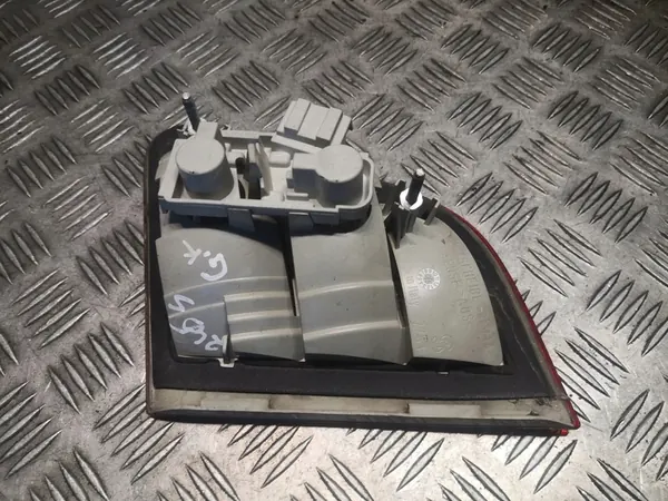 Mercedes-Benz B W245 Luz trasera izquierda image 2