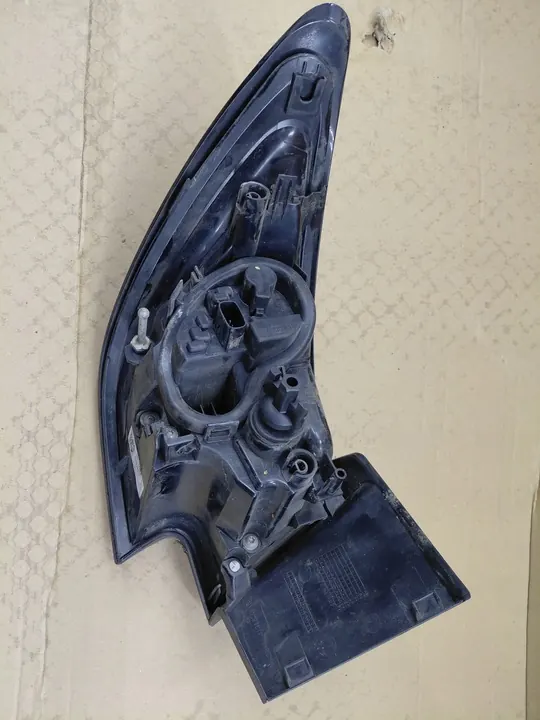 OPEL ASTRA K V HB Lámpara Trasera Derecha image 5