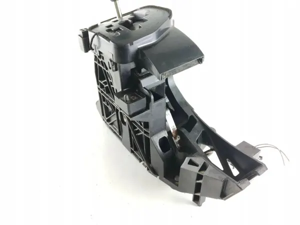 Levier de vitesses Toyota Tundra OEM RZV65727 image 4