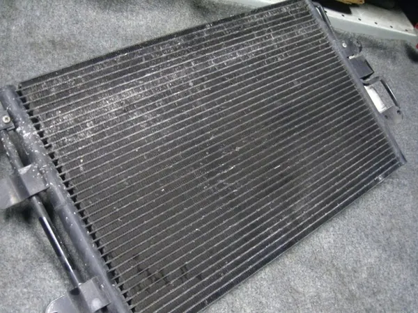 AUDI A3 QUATTRO 96-03 3D AC Kondenseri 1J0820411D image 2