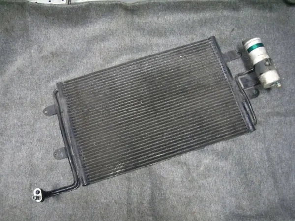 AUDI A3 QUATTRO 96-03 3D AC Kondenseri 1J0820411D image 3