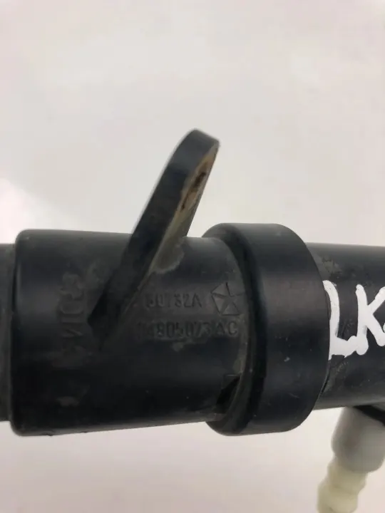 Lavafaros izquierdo Chrysler 300M OEM 50732A image 3
