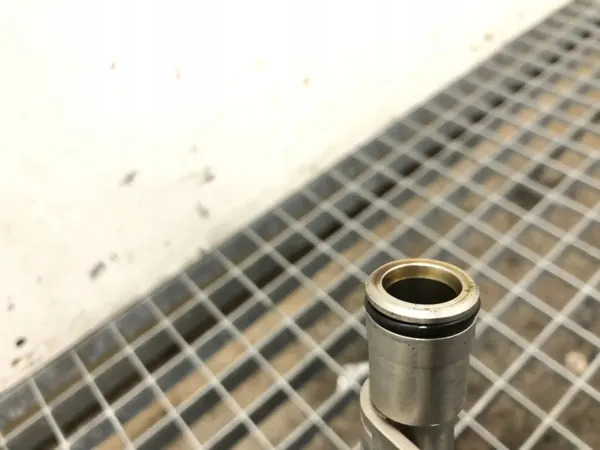 BMW M4 Turbo-olieleiding OEM 7848526 - Gebruikt image 6