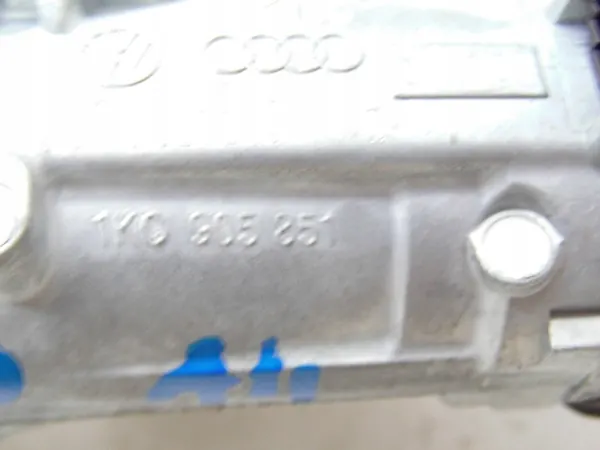 Sytytysavaimen kytkin Skoda Rapid 2014 OEM 1K0905851 image 5