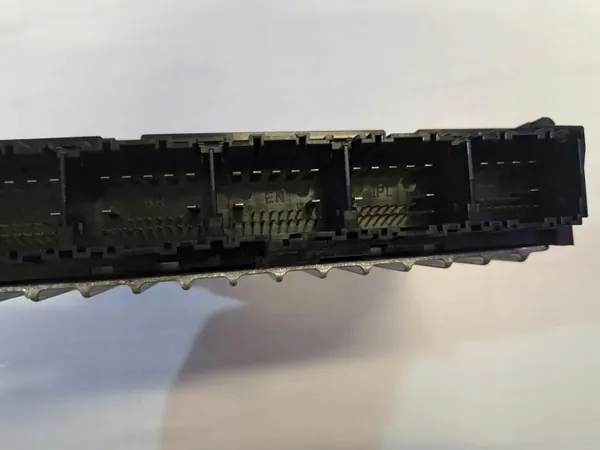 Module de suspension pneumatique Jaguar XJ X351 2016 OEM FW9314F392RC image 3