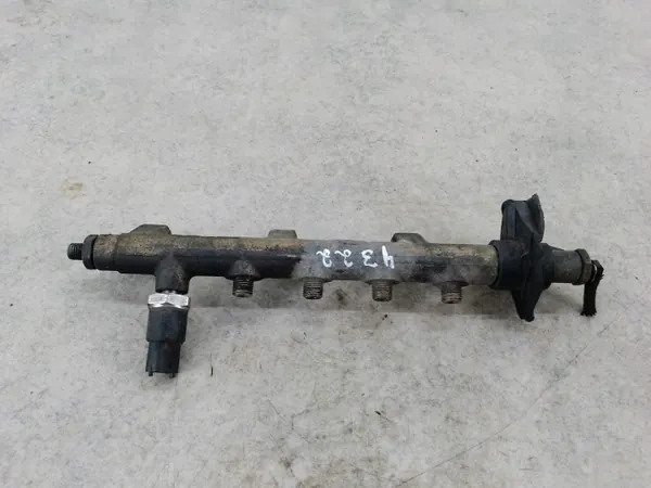 Rampe d'injection diesel OEM 8200023961 pour Opel Movano image 5