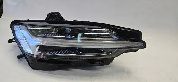 Oikea Ajovalo Volvo S60 III V60 II 18-21 Full LED image 3