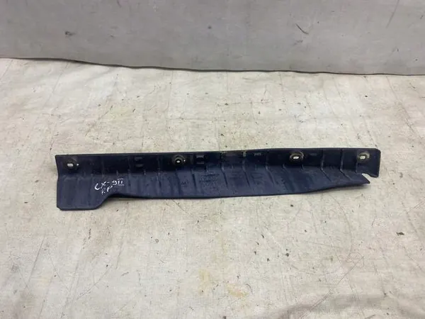 Joint d'aile avant droit OEM Mazda CX-9 2016+ image 4