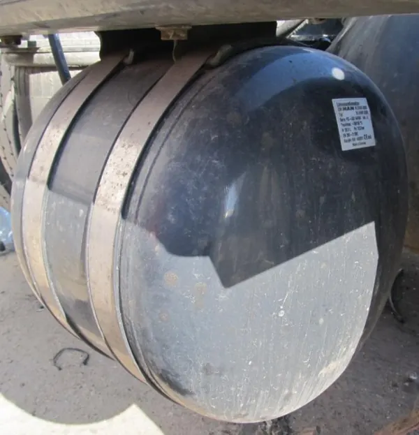 Tanque de ar MAN OE 81514010120 - Estado usado image 3