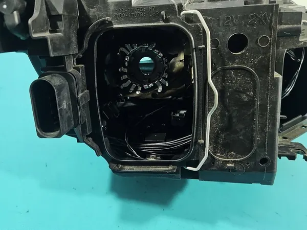 Faros Izquierdo Bixenon LED Audi Q5 08-12 OEM 8R0941029AF image 10