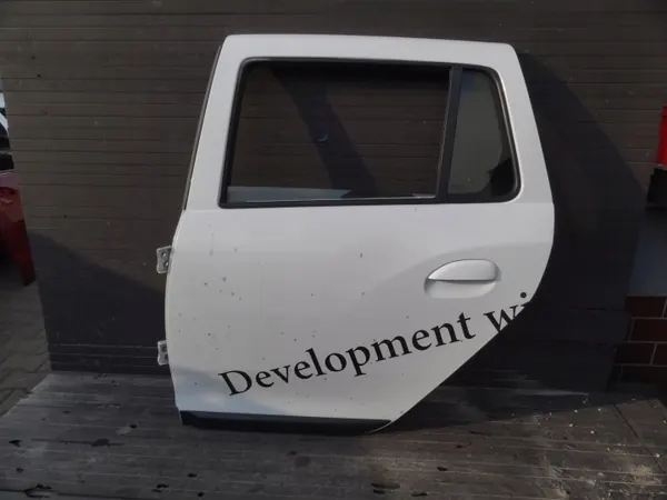 OEM 8210042TLR Dacia Logan MCV II Vasen Takaovi image 2