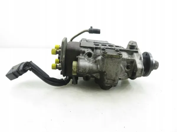 Pompe à injection Skoda OE 038130107D d'occasion image 3