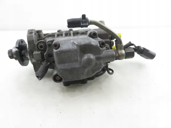 Pompe à injection Skoda OE 038130107D d'occasion image 5