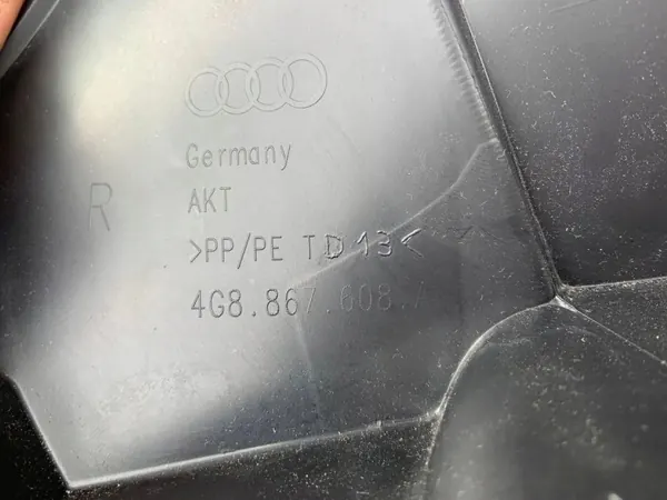 OEM 4G8867608A Audi A7 S7 Kofferraumabdeckung image 5