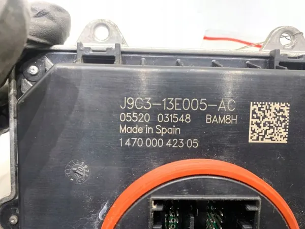 Module convertisseur LED OEM J9C3-13E005-AC Jaguar E-Pace image 4