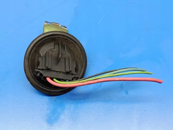 VW Polo 9N luftintagsfläkt OEM 6Q1819015G image 7