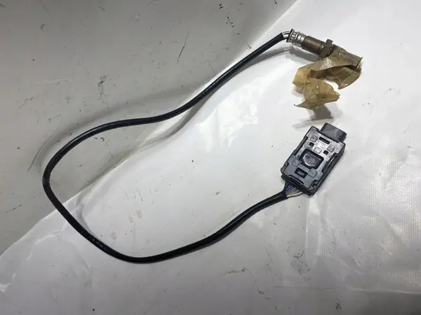 Sensor NOx SKODA OCTAVIA IV 2.0 TDI 05N907807B image 2