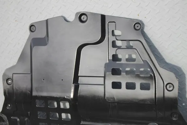 Sous-bâche moteur OEM 11715889 pour MG HS 1.5 Turbo image 5