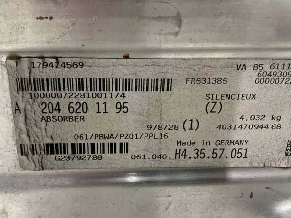 OEM A2046201195 Etupalkin vahvike Mercedes W204 image 4