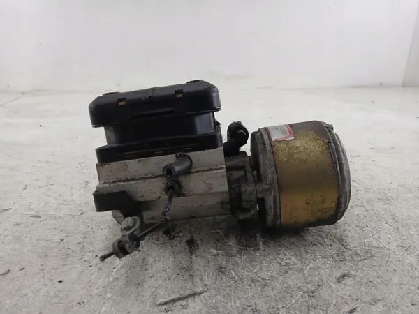 Bomba de suspensão Citroen C5 I OEM 9646052280B image 6