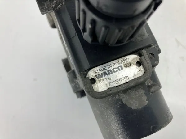 Luchtmodulatorventiel OEM 4721950550 voor Iveco Stralis image 4