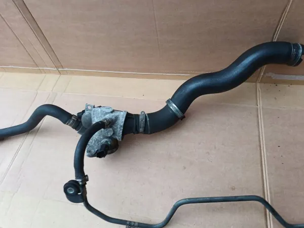 Thermostat Alfa Romeo Giulietta OEM 50509774/50517513 image 3