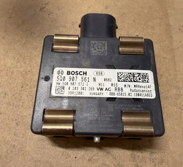 Sensor radar OEM 5Q0907561N para VW Audi Seat image 2