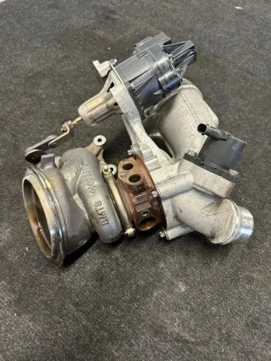Turbocharger BMW F40 9452135 1.5L Gas 100kW 2023 image 2