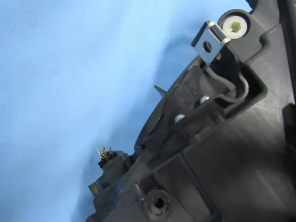 Farol Esquerdo BMW F10 F11 Padrão H7 Completo image 7