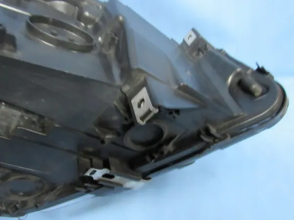 Farol Esquerdo BMW F10 F11 Padrão H7 Completo image 9