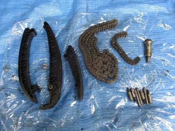 Kit de distribution Mercedes OEM 31012617107 - Occasion image 2
