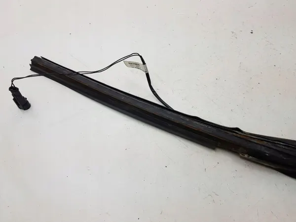 Junta puerta trasera Maserati Quattroporte 2004 OEM 300578403 image 10