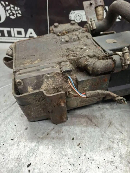 Käytetty Webasto-lämmitin OEM NIC29434 Mercedes E W210 image 6