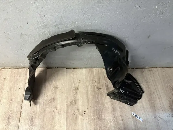 Toyota C-HR Front Left Wheel Arch OE 53876-F4012 image 2