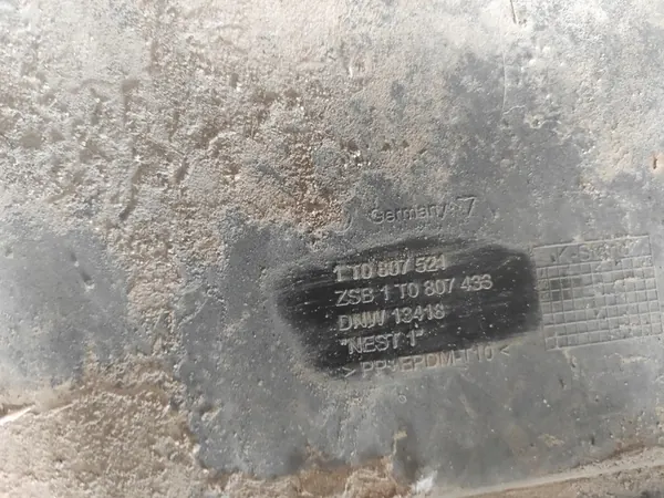 Paraurti posteriore VW Touran 2003-2005 image 9