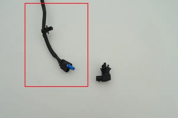 Chevrolet OE Temperatursensor Kontaktblock - Begagnad image 2