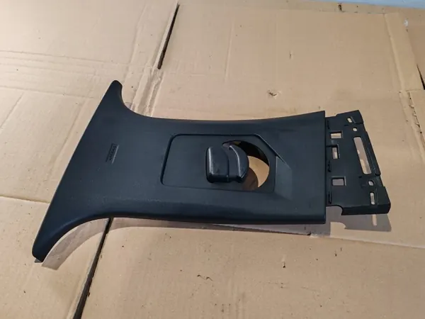 OEM 9833348577 Vänster B-stolpe Överlock för Peugeot 3008 II image 2