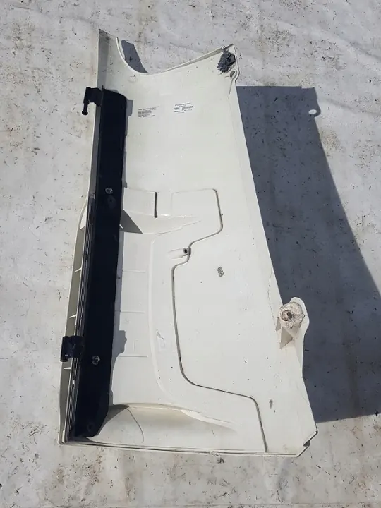 Spoiler de Cabina DAF Canto LH para XF 106 - Usado image 4